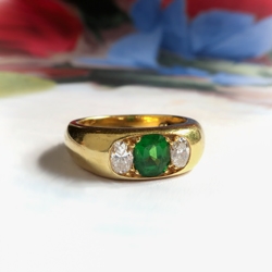 Vintage Tsavorite Green Garnet Diamond Ring Band 18K Yellow Gold