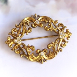 Antique .30 ct t.w. Old European Cut Diamond Brooch Solid 18K Yellow Gold