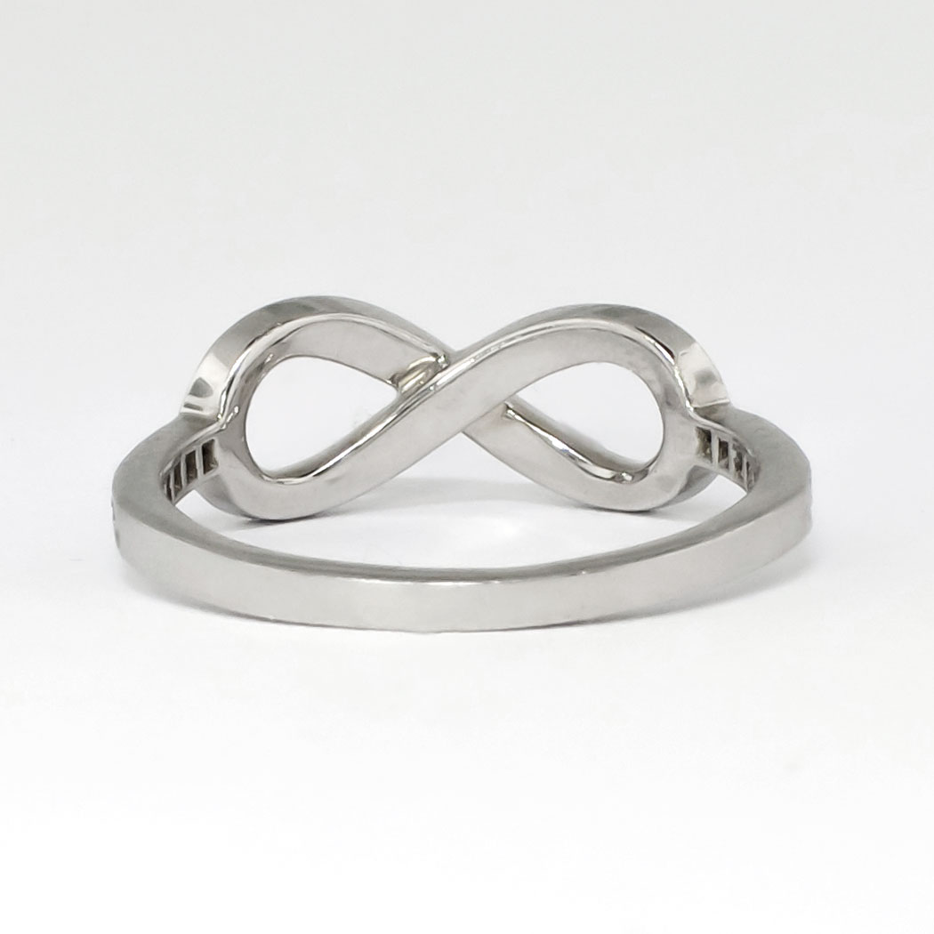 Estate Tiffany & Co. Infinity Diamond Ring Platinum ...